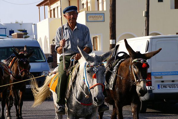 Grecja | Pod względem liczby ludności Grecja zajmuje 12. miejsce w Europie