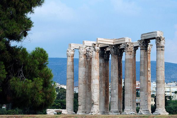 Grecja | Świątynia Zeusa Olimpijskiego w Atenach